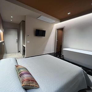 Primo Re, Luxury Rooms